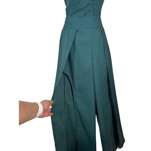 CHICME‎ Green Halter Jumpsuit with Flared High Leg Split Size M - Picture 5 of 12